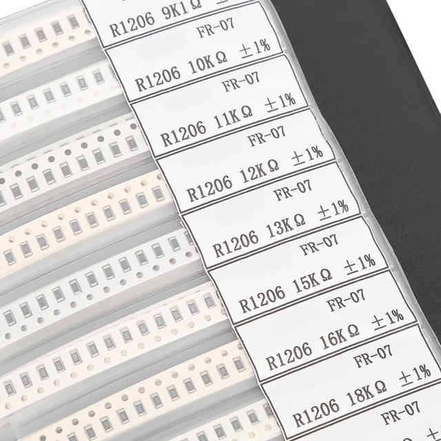 Widerstände Der Serie 1206, Beispielkatalog Mit 170 Elektronischen Bauteilen