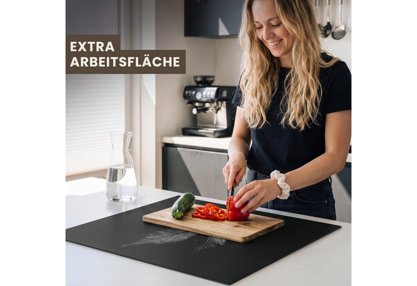 MuchoWow Herd-Abdeckplatte Schwarz - Klinge, Vinyl, (1 tlg), Ceranfeldabdeckung Küche, Herdabdeckplatte Einteilig, 59x51 cm Bild 2