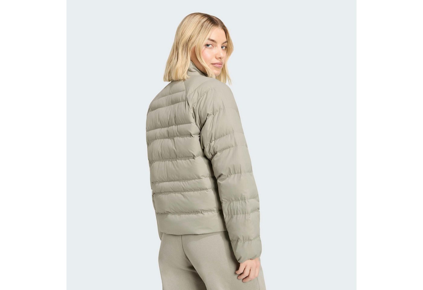 adidas Sportswear Outdoorjacke W ESS SD LT P J sportlicher Stil, für Erwachsene Bild 5