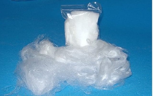 Erwin Hennecken GmbH Bastelfilz FEENHAAR, Engelshaar sehr fein, aus GLASFASER. 20g Beutel