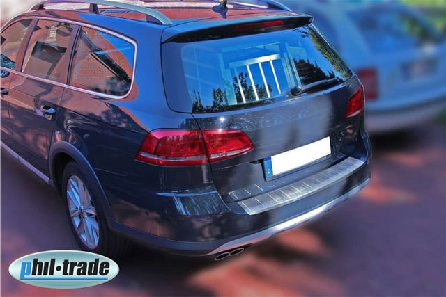 RECAMBO Ladekantenschutz für VW PASSAT B7 VARIANT + ALLTRACK, 2010-2014 Stoßstangenschutz, V2A rostfrei, Exklusive Optik, praktischer Schutz & perfekte Passform
