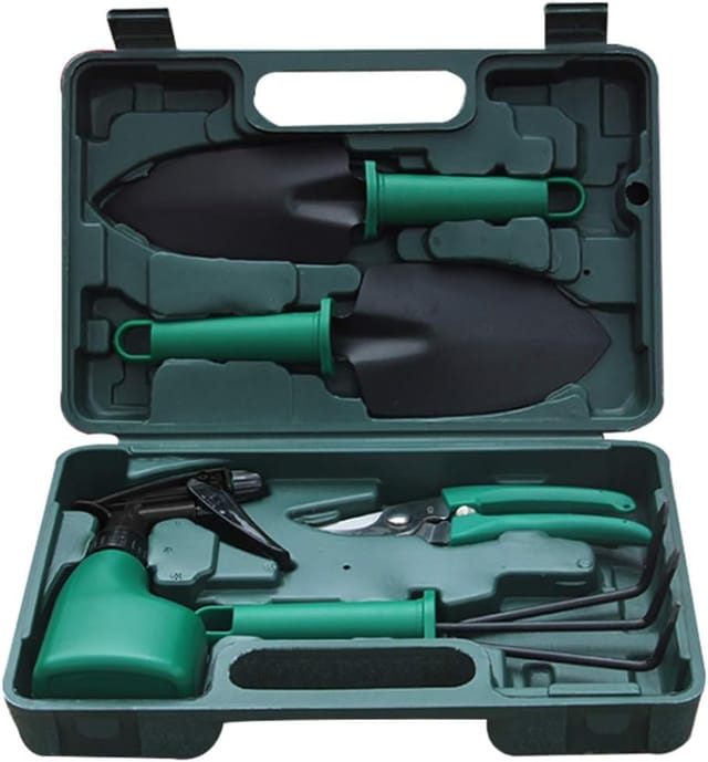 Ensemble D'Outils De Jardin Léger Comprenant Une Pelle Antirouille, Des Ciseaux, Un Râteau, Un Vaporisateur Et Un Sac De Rangement.