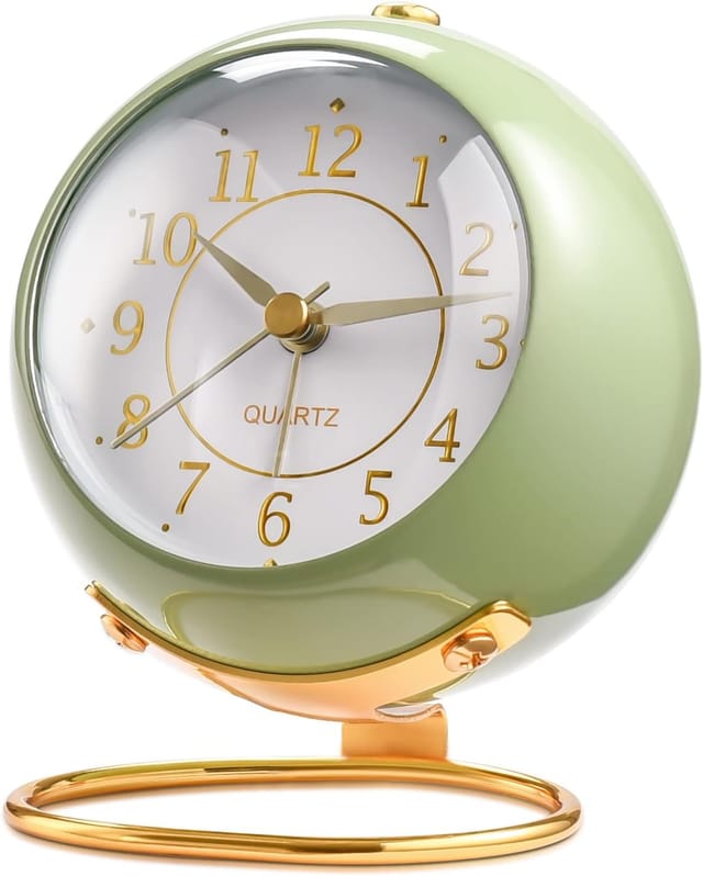 Reveil De Chevet Style Retro Avec Socle Annulaire Veilleuse Integree Mouvement Silencieux Pour Une Nuit Paisible Et Design