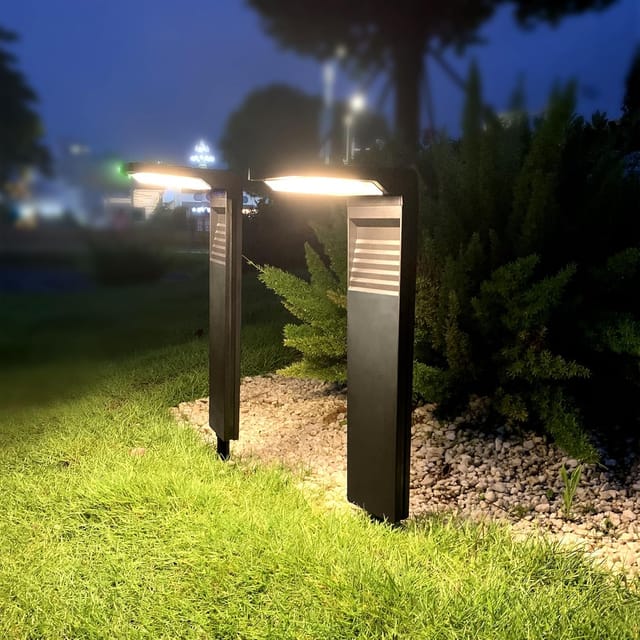 Lot De Deux Lampes Solaires Pour Extérieur Lumière Chaude Étanche Pour Jardin Et Allée Éclairage De Cheminement Pour Villa
