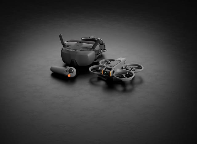 DJI RC-Quadrocopter Avata 2 Fly Smart Combo (Single Battery)