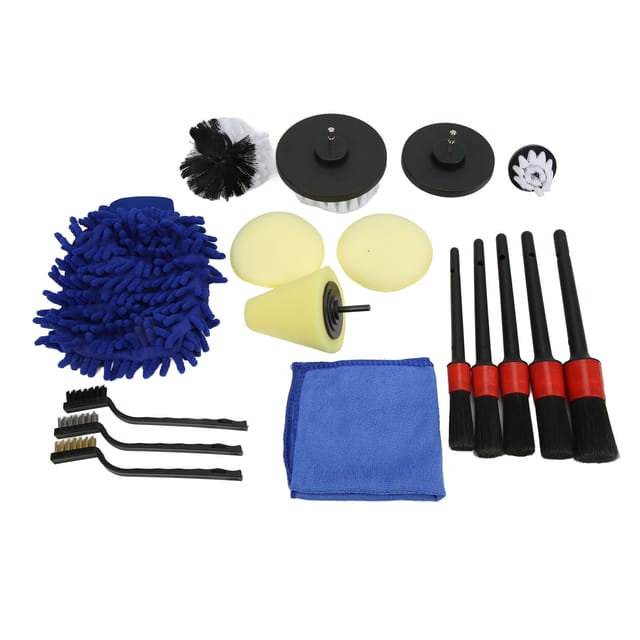 Set Aus Flexiblen, Langlebigen Und Weichen Autoreinigungsbürsten Zur Reinigung Der Räder Und Des Motors Von Pkw Und Lkw.
