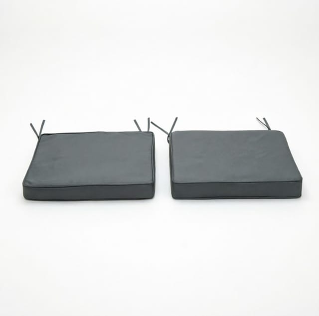 Set Mit 2 Gartenstuhl-sitzkissen 45 X 45 X 5 Cm Aus Polyester, Dunkelgrau