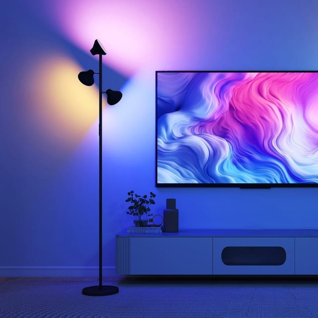 Dimmbare Stehlampe Mit Leselicht, Rgb, Fernbedienung, 3 Schwenkbare Köpfe, Schwarz