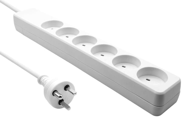 Proxtend Dänische 6-fach Steckdosenleiste 1m Weiß, Kit6-kit01w