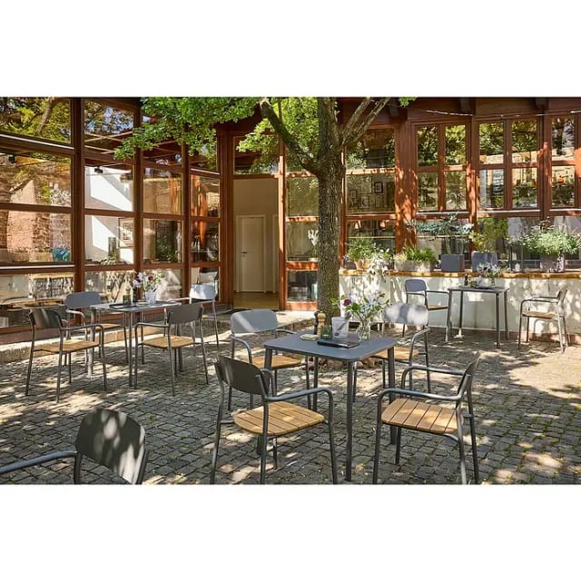 Sunfun Gartenmöbel-Set Gastro I (5 -tlg., Stahl, Polywood, Night-Grey, Sitzfläche aus Polywood)