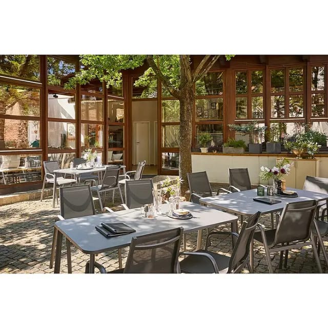 Sunfun Gartenmöbel-Set Gastro (5 -tlg., Stahl, Textilen, Night-Grey, Tisch: L x B x H: 142,5 x 82,5 x 75 cm, Sitzfläche aus Textilen)