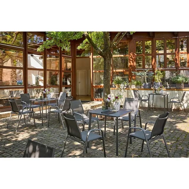 Sunfun Gartenmöbel-Set Gastro (5 -tlg., Stahl, Textilen, Night-Grey, Tisch: L x B x H: 74,5 x 75 x 74,5 cm, Sitzfläche aus Textilen)