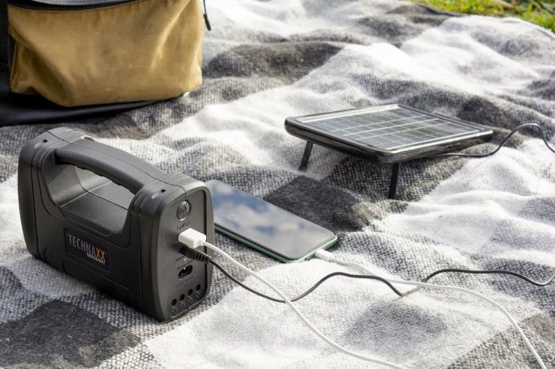Technaxx Solar Powerstation Set TX-199 3 Watt, 5 m Solarkabel Bild 3