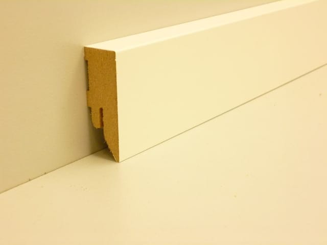 B.S. Bauprogramm Clip-Sockelleiste 250 cm 50 x 18 mm Creme supermatt