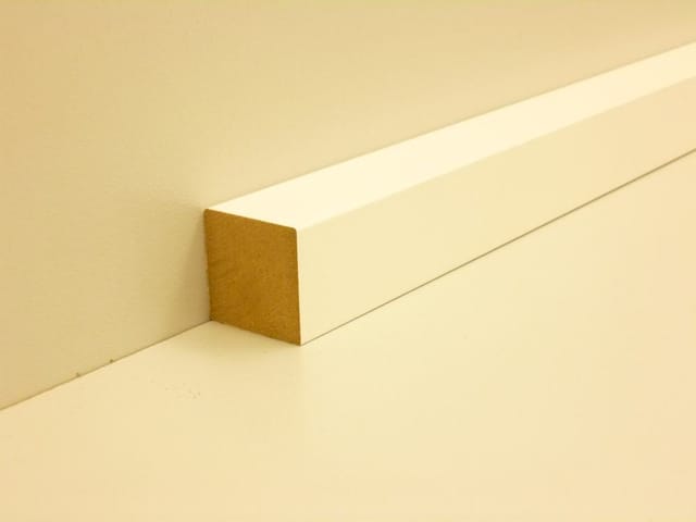 B.S. Bauprogramm Quadratleiste 200 cm 25 x 25 mm weiß