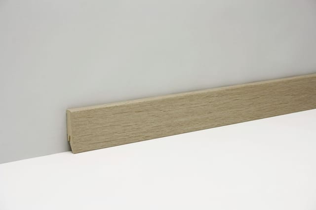 Classen Clip-Fußleiste 240 cm 58 x 19 mm Eiche elfenbein
