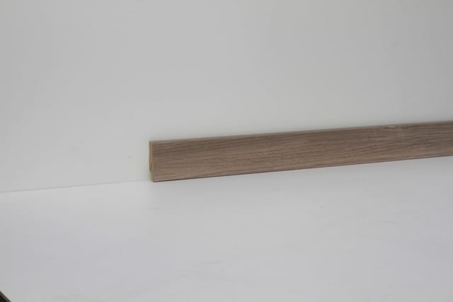 Classen Clip-Fußleiste 240 cm 58 x 19 mm Kastanie