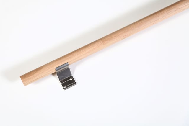 Handlaufset Eiche mit Alu-Konsolen / 150 cm Ø 40 mm