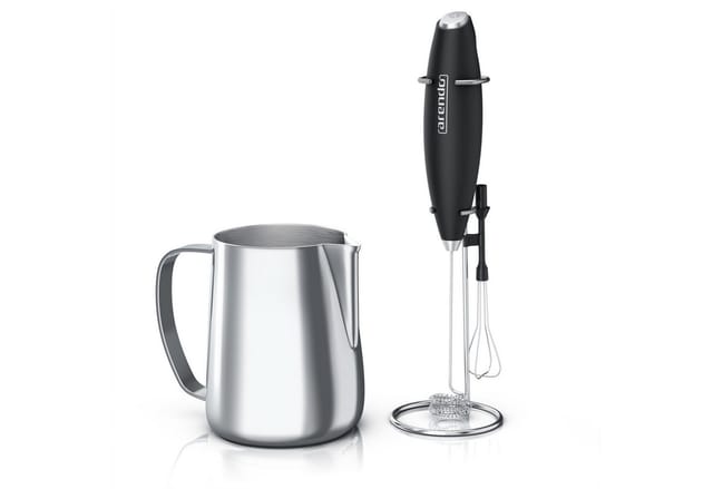 Arendo Milchaufschäumer mit Milchkännchen, Stab Handmilchaufschäumer elektrisch + Milchkanne, Edelstahl, 350ml mit Messskala, Schneebesen und Dual-Quirl