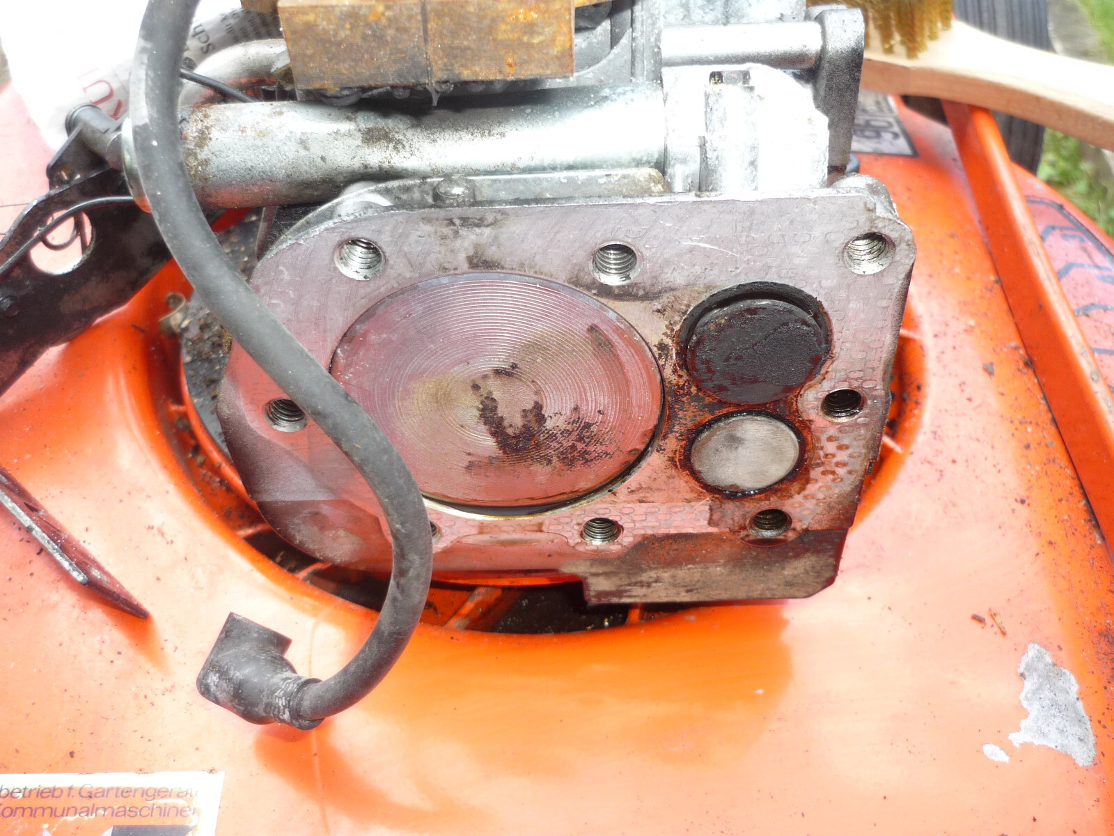 Benzin Rasenmäher Reparatur in Nürnberg Benzinmäher € 1.- Festpreis für Diagnose Bild 2