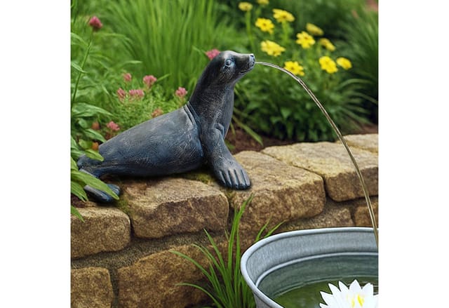 Arnusa Wasserspeier Seehund Gartendeko in Kupferoptik Solarbrunnen, solarbetrieben Teichfigur mit Solarpumpe & Wasserspiel