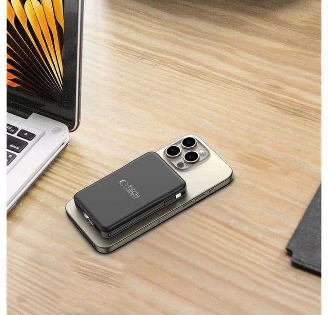 Tech-Protect LifeMag PB31 Power Bank with MagSafe 10000mAh 15W USB-C / USB-A / Built-in USB-C / Lightning Cables - Black Powerbank (Akku) - schwarz - 10000 mAh