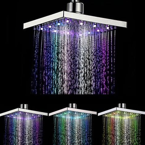 Quadratischer Led-duschkopf Mit 7 Farbwechseln Und Wasserstrahlantrieb
