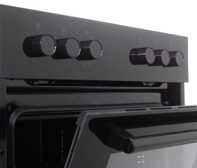 Telefunken Einbauherd-Set Backofen mit Grill und Umluft 65 Liter Vap-Clean ECH65A-B2
