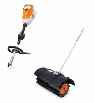 STIHL KMA 200 R + KW-KM Kehrwalze mit Schild