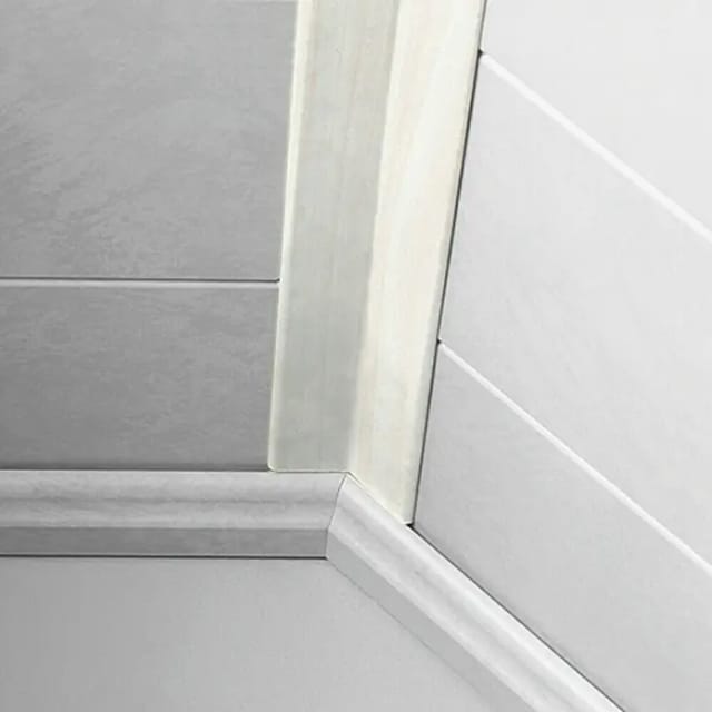 LOGOCLIC Faltleiste Birnbaum Weiß (260 cm x 22 mm x 22 mm)