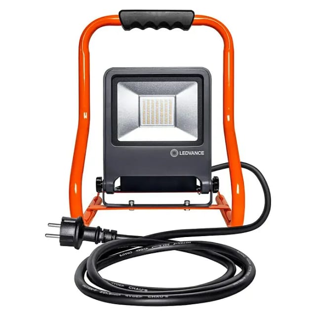 Ledvance LED-Strahler (50 W, 4.500 lm, 4.000 K, L x B x H: 27 x 28 x 38 cm, IP44)