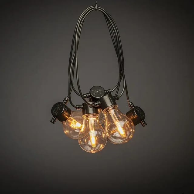 Konstsmide LED-Lichterkette (Außen, 4,5 cm, Bernstein, Oval, Solarbetrieben)