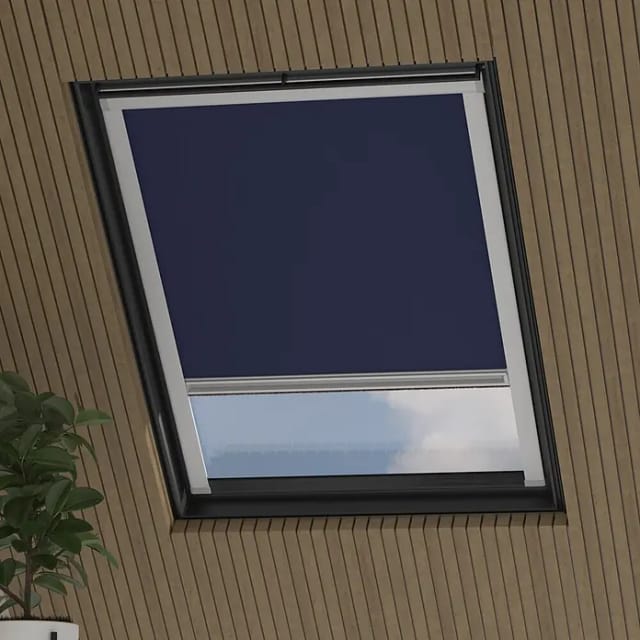 Dachfensterrollo Sky 2.0 (SK08, Dunkelblau, Manuell)