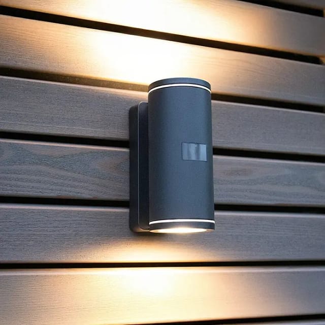 Steinel LED-Sensor-Außenwandleuchte L 940 SC (14,5 W, L x B x H: 11,5 x 7 x 16 cm, Anthrazit, Warmweiß)