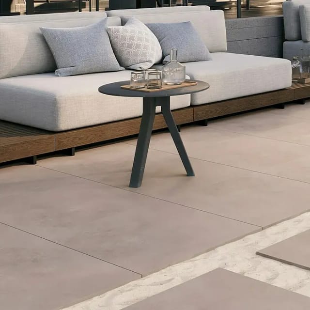Terrassenplatte Feinsteinzeug Moon Mud 80 x 80 x 2 cm