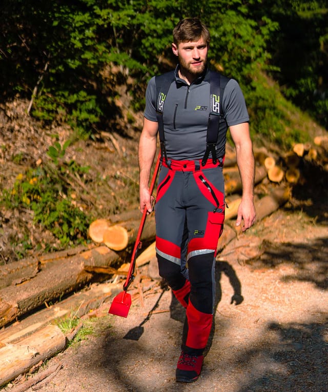 Pss - Schnittschutzhose X-treme Light Rot/schwarz Größe 60