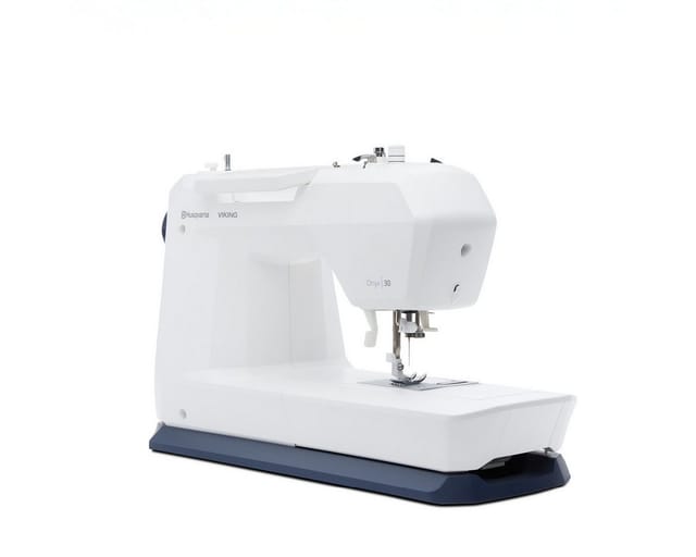 Husqvarna Onyx 30 Nähmaschine (158 Stiche, computergesteuerte Nähmaschine, großer LCD-Bildschirm, integrierter Fadenschneider, Nadelstopp oben/unten, Start-/Stop-Funktion)