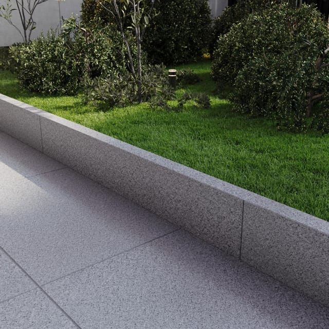 Granit Randstein Grau allseits geflammt 6 cm x 18 cm x 100 cm