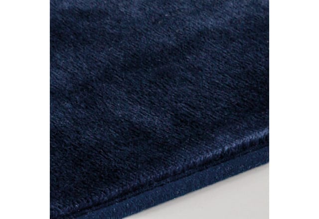 Kleine Wolke Badematte »Velvet«, Badvorleger, Badezimmer Teppich, Höhe 5 mm, rutschhemmend beschichtet, fußbodenheizungsgeeignet, Polyester, rechteckig, Badteppich, Uni Farben, Samt-Optik, leichter Schimmer