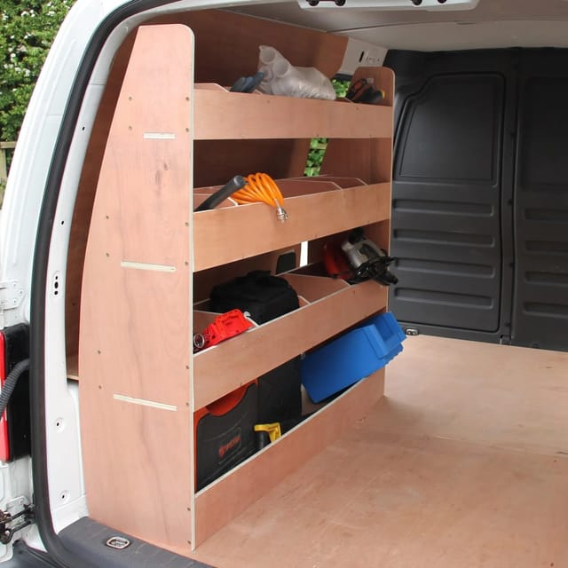 Monstershop VW Caddy Regal Fahrzeugeinrichtung