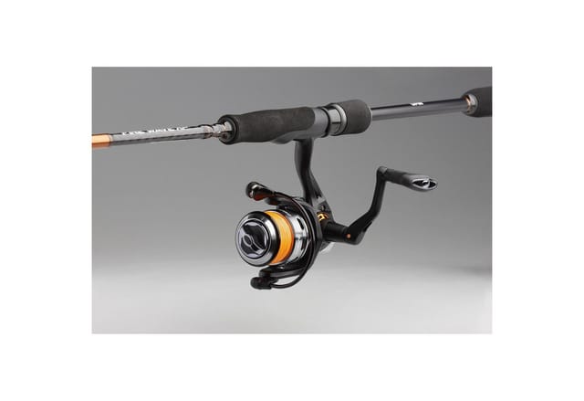 DAM Fire Wave XP SP 2,44m 20-60g 4000 0,30mm Spinn-Kombo