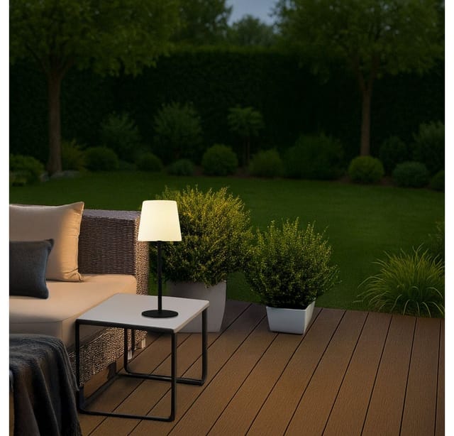 HOME DELUXE LED Solarleuchte CLARA Wasserfest, Kabellos, Warmweißes Licht, Inkl. USB-Ladekabel, Außenbeleuchtung, Tischleuchte, Gartenleuchte
