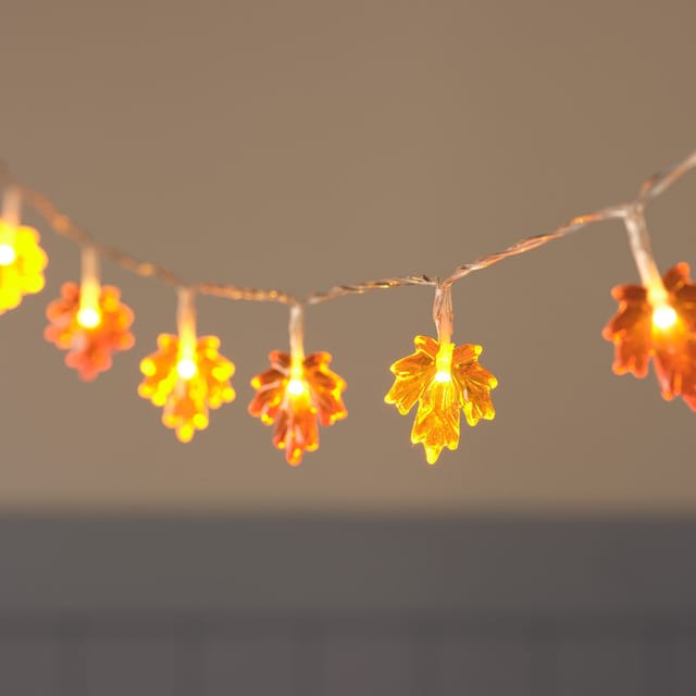 20er Ahornblatt LED-Lichterkette mit Timer Orange