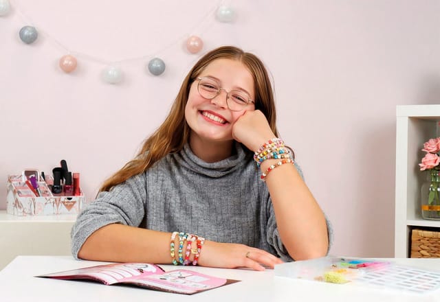 Lena® Kreativset Taylor Love Freundschaftsarmbänder groß