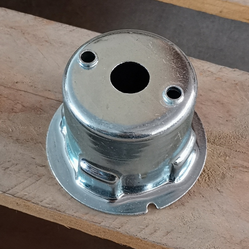Starterbecher Kompatibel Mit Robin Ex40, 77 Mm Hoch, Starterbecher Mit Lasche, Kunststoffteil Mit Einsatz.