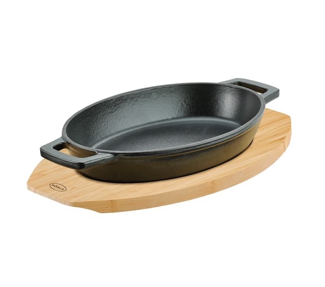 Rösle Servierpfanne Oval Gusseisen Emailliert Mit Bambusuntersetzer 251171
