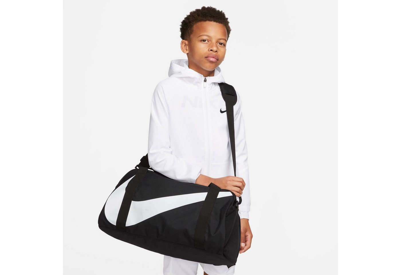 Nike Sporttasche Y NK GYM CLUB - SP23 BLACK/BLACK/WHITE Bild 5