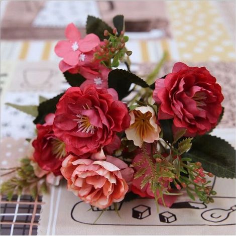 Künstlicher Strauß Kleiner Rosen Im Europäischen Stil, Künstliche Blumendekoration Für Zuhause, Künstlicher Blumenstrauß (rot)
