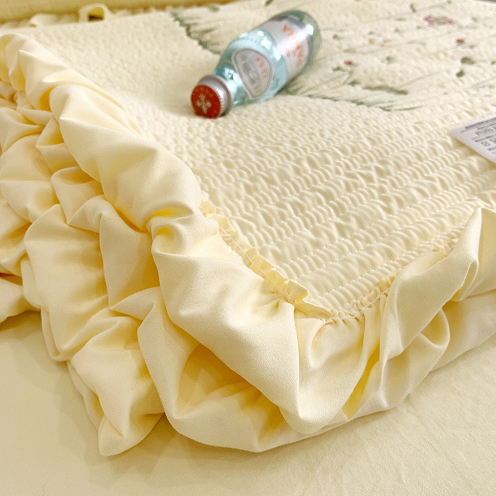 4-teiliges Set Leichter Sommerbettwäsche Aus Besticktem Tencel, Koreanischer Stil, Nahtlos, Kissenbezüge 48x74cm X2, Cremefarben-gelb, Trend 2022, Für Klimaanlage.