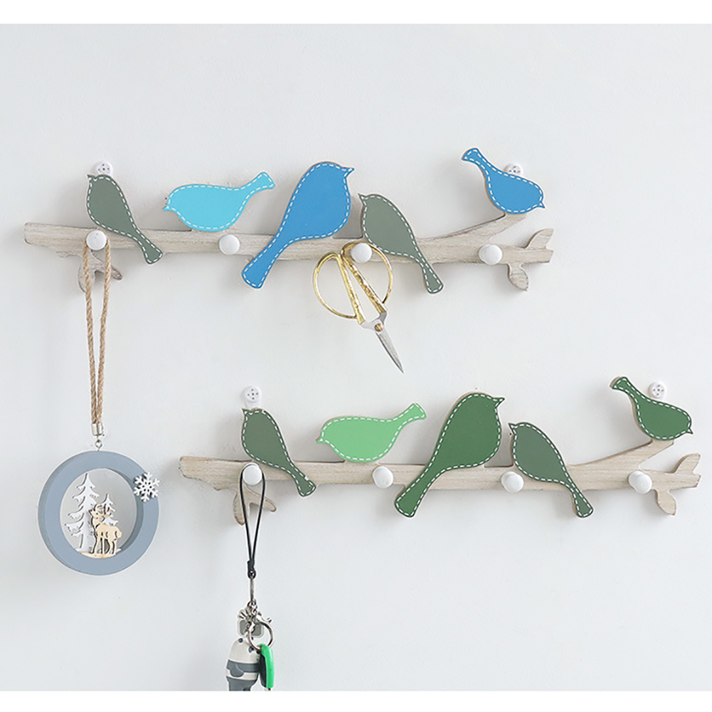 Set Mit 0 Kleinen Grünen Holzvögeln, Minimalistische Wandhaken Zur Dekoration (ohne Unsichtbare Nägel)